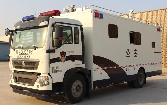 應急通信指揮車 現(xiàn)代應急救援的中樞系統(tǒng)